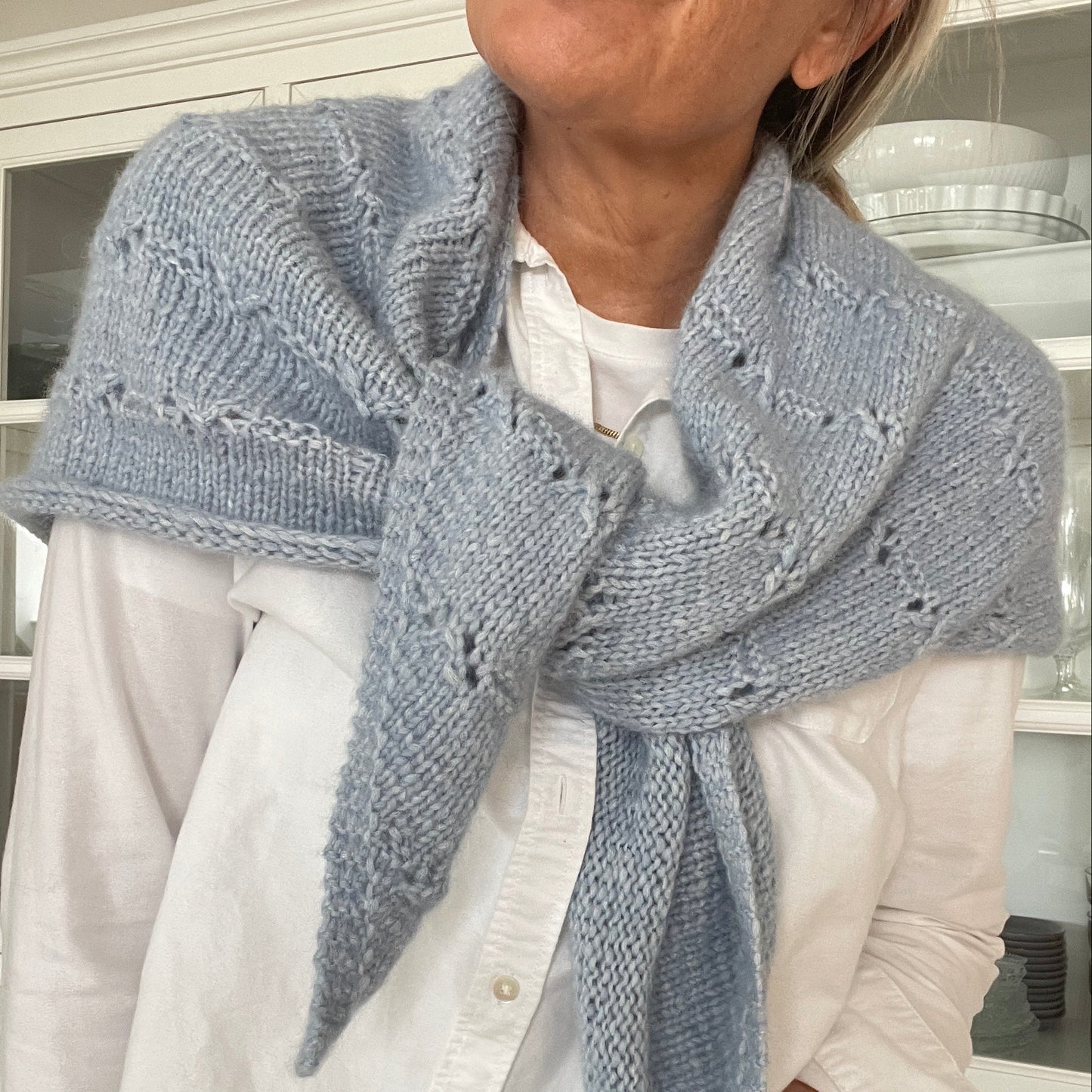 Poula Chunky Scarf & Beanie ENG