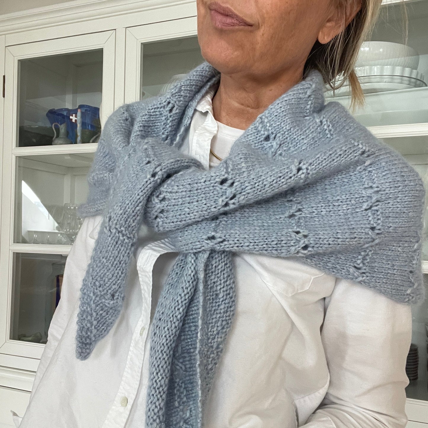 Poula Chunky Scarf & Beanie ENG